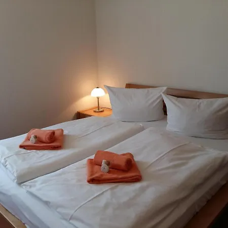 H 11 Apartment