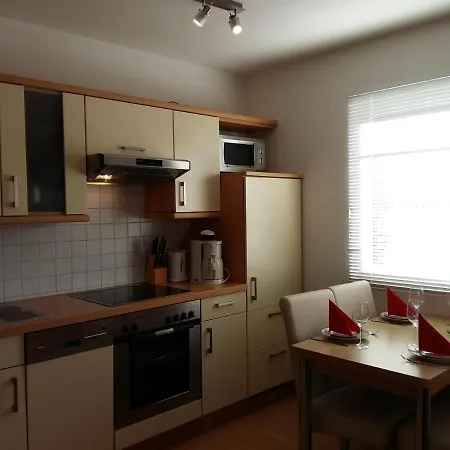 H 11 Apartment